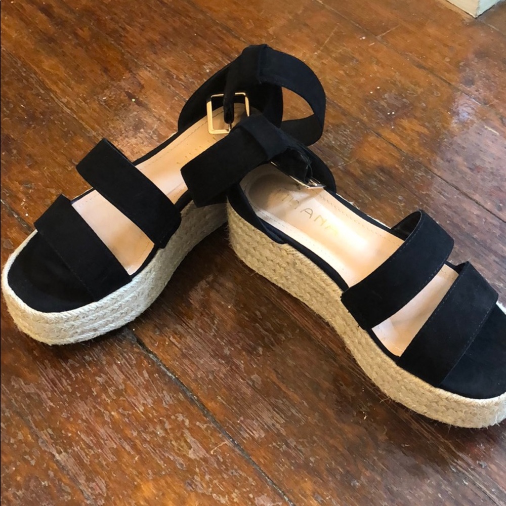 Black Platform espadrilles